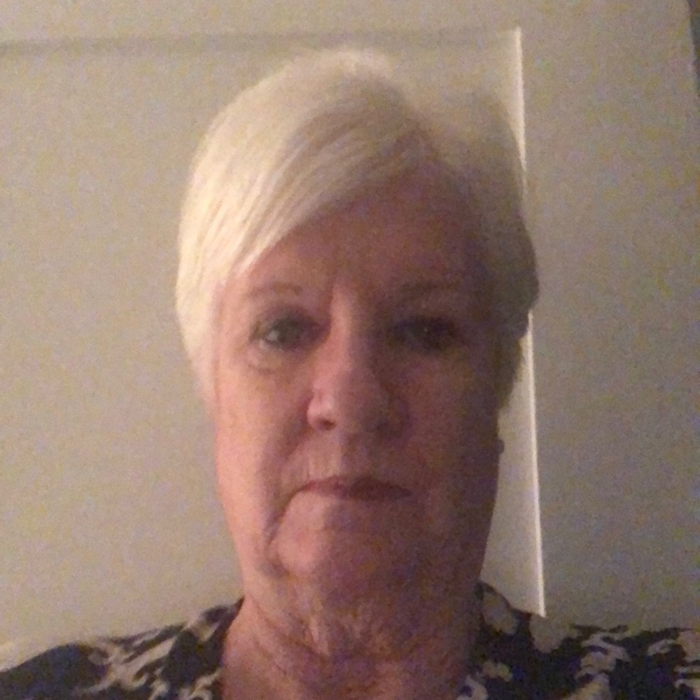 Meet your Posher, Karin